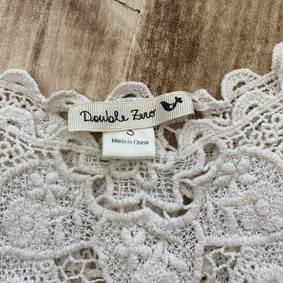 Double Zero Crochet Cotton Top - Picture 5 of 6